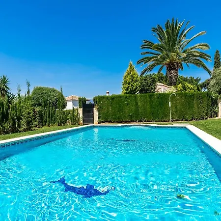 Brand New. Modern. Charming 3 Bdrms Bonita. Sea Views Villa Estepona